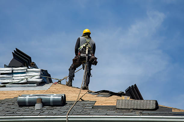 Professional Flat Roof Repair technician working in Washington, IL